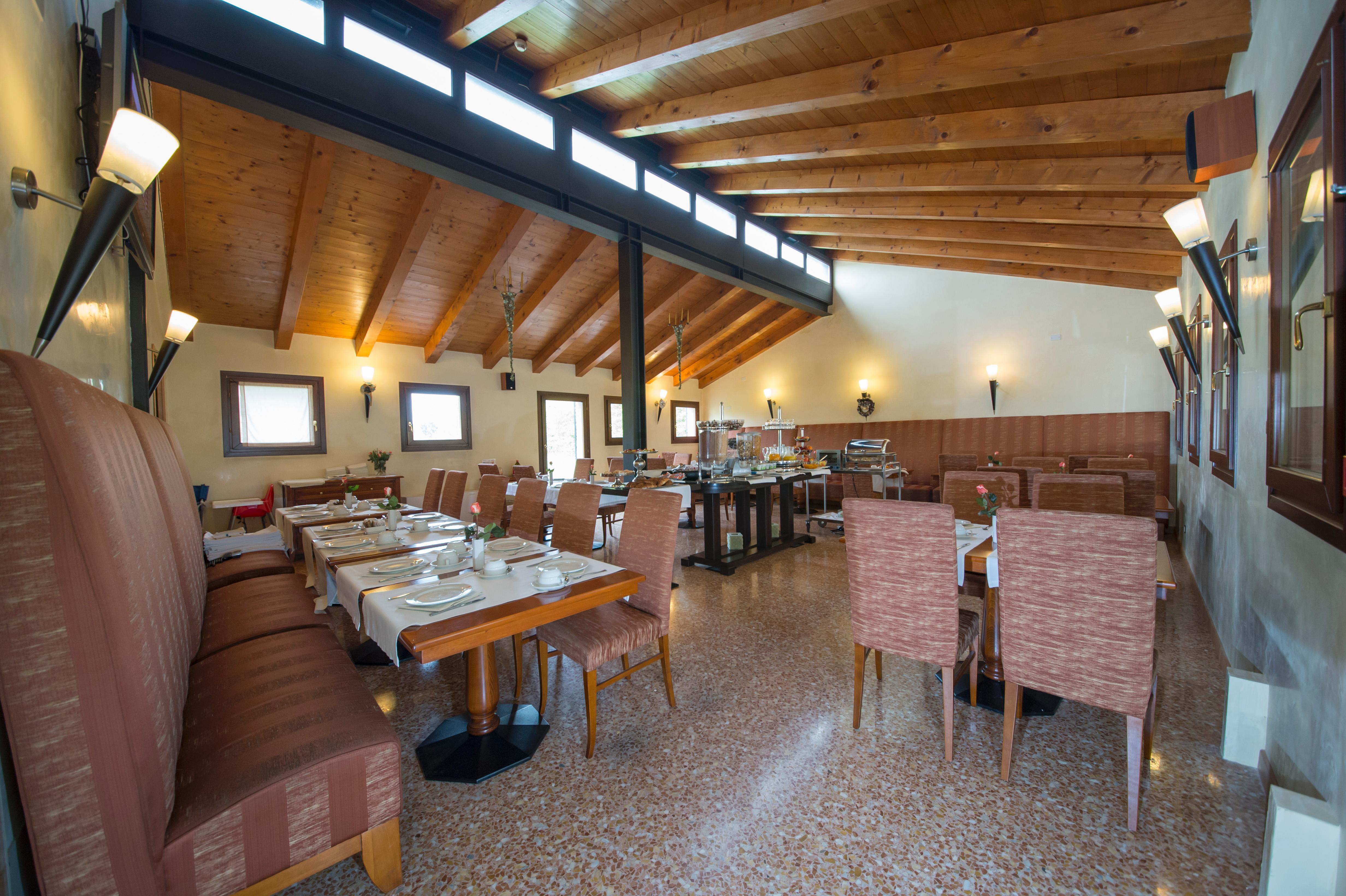 Hotel Venice Resort Airport Tessera Exterior photo
